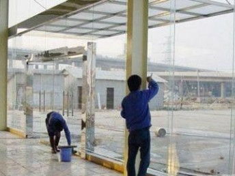 图 深圳龙岗清洁服务公司报价 玻璃清洗 深圳保洁 清洗