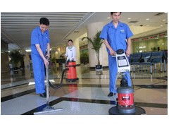 常熟地毯清洗52889297专业清洗地毯地面