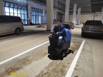 工厂自动洗地机多少钱一台?